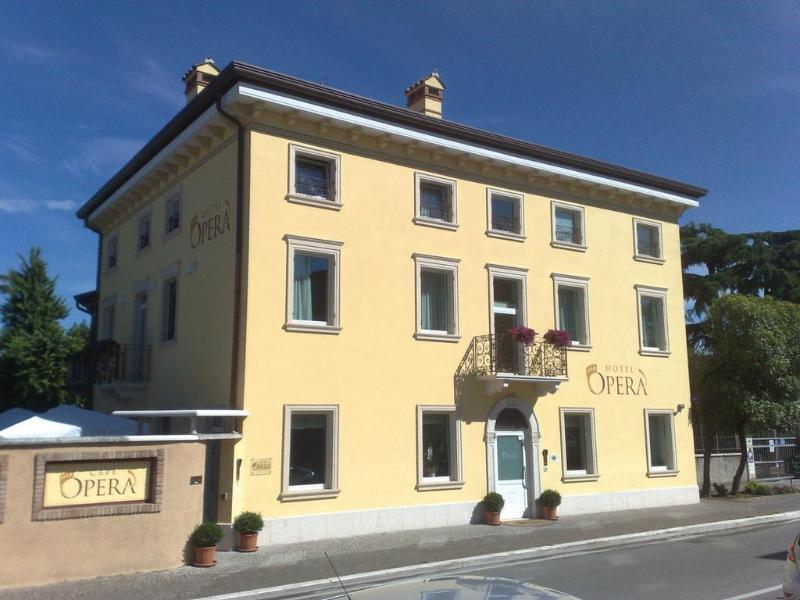 Hotel Operà Dossobuono Extérieur photo